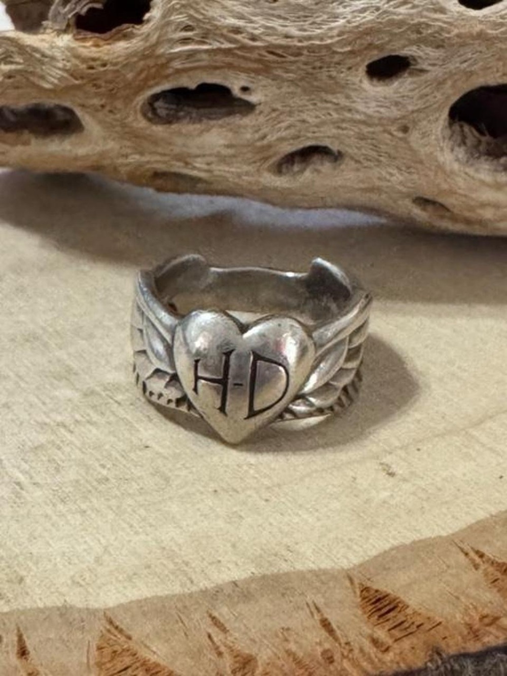 925 Sterling Silver Women’s Harley Davidson Red Wings Ring Size 6 Biker